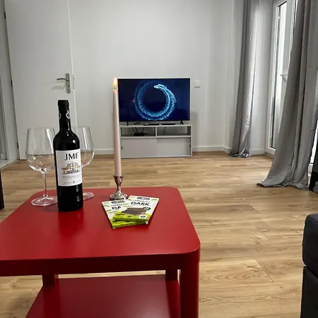 Lux ! Tres Quartos Apartman